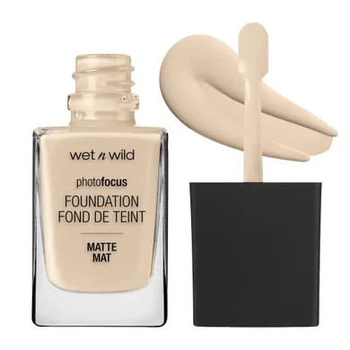 Wet n Wild Photo Focus Matte Foundation (Soft Ivory, Vegan & Cruelty-Free)